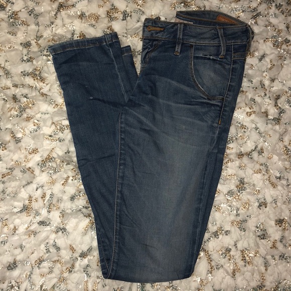 Guess Jeans - Picture 2 of 7